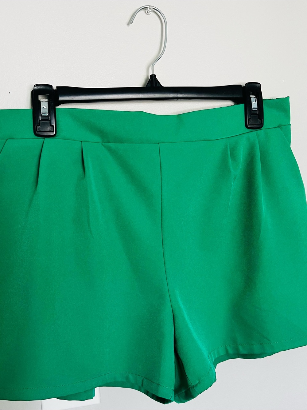 Umgee Emerald Green High-Waist Bermuda Shorts